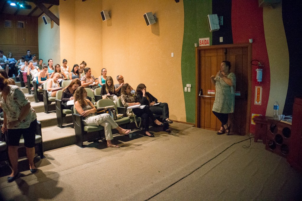 Carmen com a palavra.